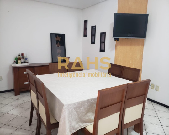 Imagem Casa com 3 Quartos à Venda, 201 m² em Santo Antônio - Joinville Imagem Casa com 3 Quartos à Venda, 201 m² em Santo Antônio - Joinville