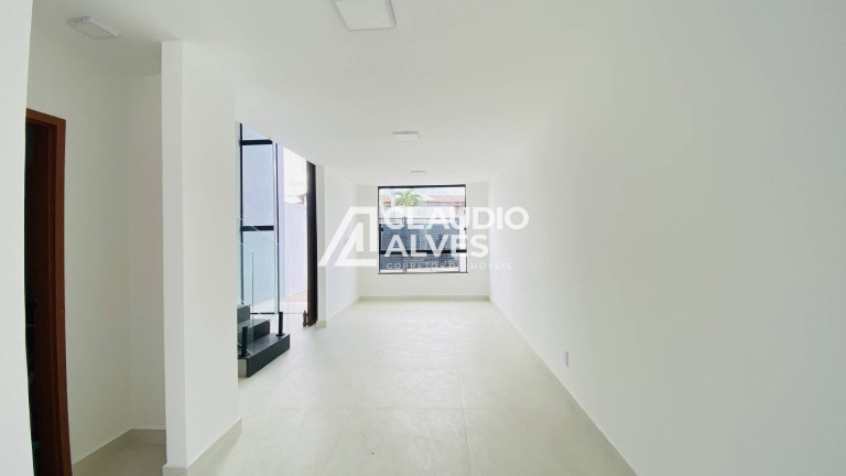 Imagem Casa com 3 Quartos à Venda, 140 m² em Sim - Feira De Santana