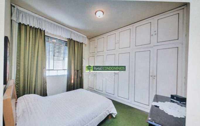 Imagem Apartamento com 3 Quartos à Venda, 130 m² em Centro - Curitiba Imagem Apartamento com 3 Quartos à Venda, 130 m² em Centro - Curitiba