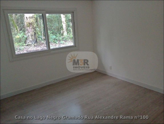 Imagem Casa com 4 Quartos à Venda, 225 m² em Ipê Amarelo - Gramado Imagem Casa com 4 Quartos à Venda, 225 m² em Ipê Amarelo - Gramado