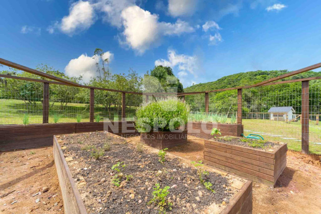 Imagem Terreno à Venda, em Rio Do Meio - Camboriu Imagem Terreno à Venda, em Rio Do Meio - Camboriu