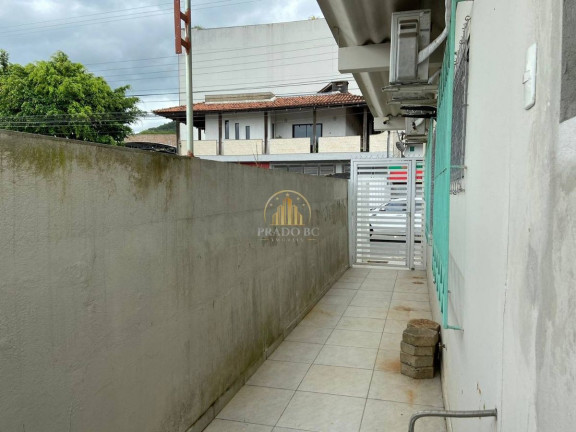Imagem Casa com 3 Quartos à Venda, 261 m² em Centro - Balneário Camboriú Imagem Casa com 3 Quartos à Venda, 261 m² em Centro - Balneário Camboriú