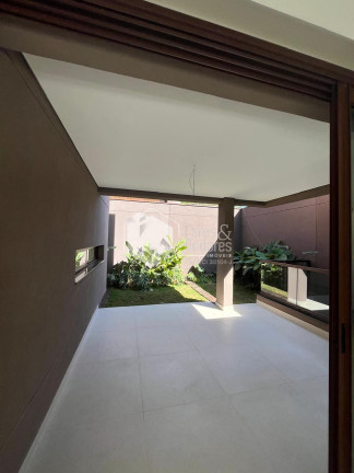 Imagem Casa com 4 Quartos à Venda, 620 m² em Santo Amaro - São Paulo Imagem Casa com 4 Quartos à Venda, 620 m² em Santo Amaro - São Paulo