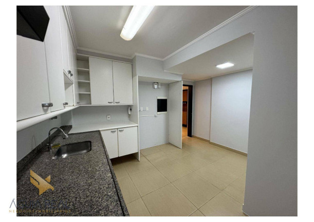 Imagem Apartamento com 3 Quartos à Venda, 130 m² em Centro - Campo Grande Imagem Apartamento com 3 Quartos à Venda, 130 m² em Centro - Campo Grande