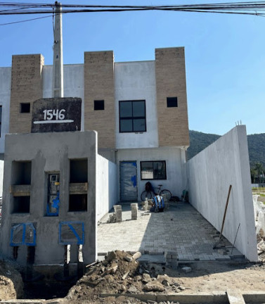 Casa com 2 Quartos à Venda, 87 m² em Morretes – Zona 1 - Itapema