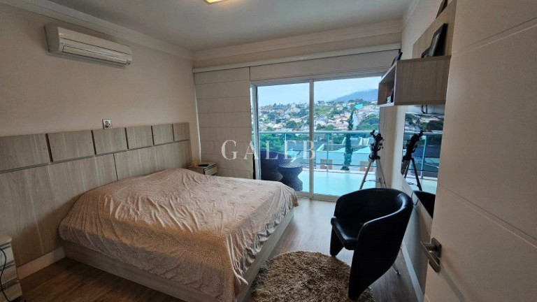 Imagem Casa com 3 Quartos à Venda, 443 m² em Jardim Paulista - Atibaia Imagem Casa com 3 Quartos à Venda, 443 m² em Jardim Paulista - Atibaia