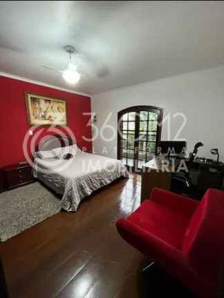 Imagem Casa com 3 Quartos à Venda, 243 m² em Nova Gerty - São Caetano Do Sul Imagem Casa com 3 Quartos à Venda, 243 m² em Nova Gerty - São Caetano Do Sul
