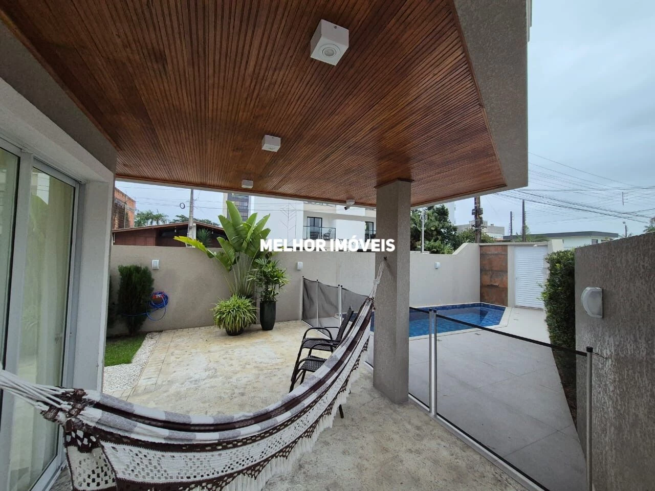 Imagem Casa com 3 Quartos à Venda, 225 m² em Centro - Camboriú