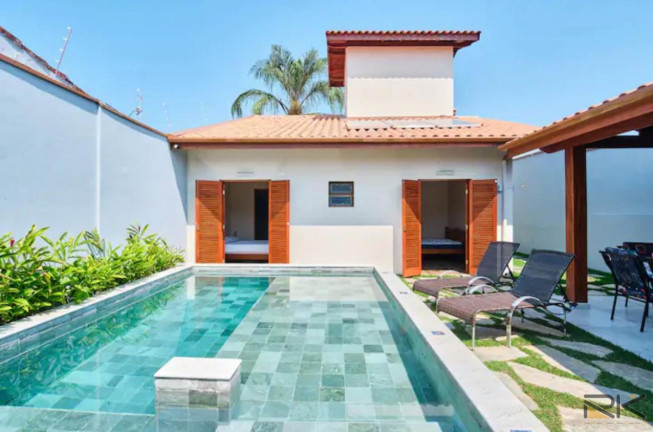 Imagem Casa com 3 Quartos à Venda, 185 m² em Itaguá - Ubatuba