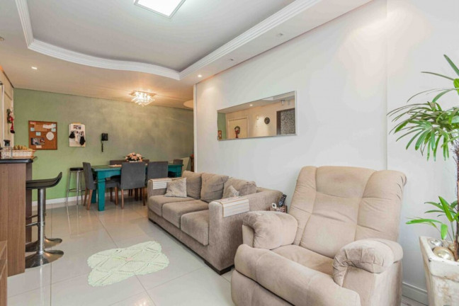 Imagem Imóvel com 3 Quartos à Venda, 72 m² em Higienópolis - Porto Alegre Imagem Imóvel com 3 Quartos à Venda, 72 m² em Higienópolis - Porto Alegre
