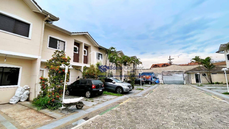Imagem Casa com 3 Quartos à Venda, 100 m² em Jardim Cocaia - Guarulhos