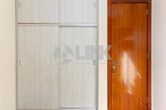 Imagem Apartamento com 3 Quartos à Venda, 70 m² em Cristo Redentor - Porto Alegre Imagem Apartamento com 3 Quartos à Venda, 70 m² em Cristo Redentor - Porto Alegre