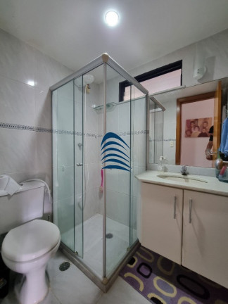 Imagem Imóvel com 3 Quartos à Venda, 75 m² em Imbuí - Salvador Imagem Imóvel com 3 Quartos à Venda, 75 m² em Imbuí - Salvador
