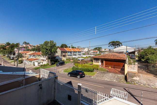 Imagem Sobrado com 4 Quartos à Venda, 145 m² em Uberaba - Curitiba Imagem Sobrado com 4 Quartos à Venda, 145 m² em Uberaba - Curitiba