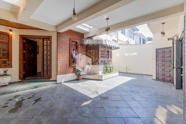 Imagem Casa com 4 Quartos à Venda, 232 m² em Campo Belo - São Paulo Imagem Casa com 4 Quartos à Venda, 232 m² em Campo Belo - São Paulo