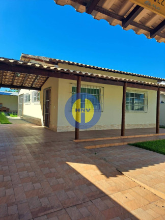 Imagem Casa com 3 Quartos à Venda, 440 m² em Jardim Atlântico Oeste (itaipuaçu) - Maricá