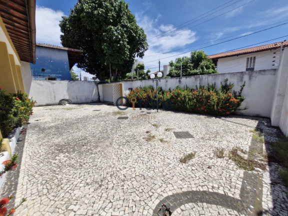 Imagem Casa com 3 Quartos à Venda, 720 m² em Parque Manibura - Fortaleza Imagem Casa com 3 Quartos à Venda, 720 m² em Parque Manibura - Fortaleza