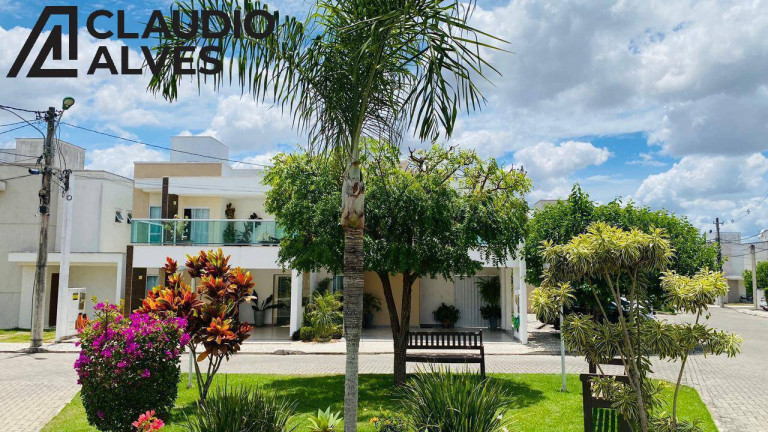 Casa de Condomínio com 3 Quartos à Venda, 130 m² em Mangabeira - Feira De Santana