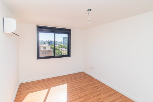 Imagem Apartamento com 1 Quarto à Venda, 75 m² em Vila João Pessoa - Porto Alegre
