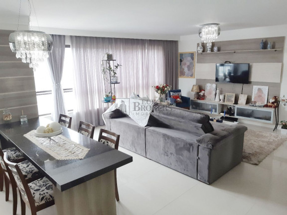 Imagem Apartamento com 3 Quartos à Venda, 127 m² em Centro - Balneário Camboriú Imagem Apartamento com 3 Quartos à Venda, 127 m² em Centro - Balneário Camboriú