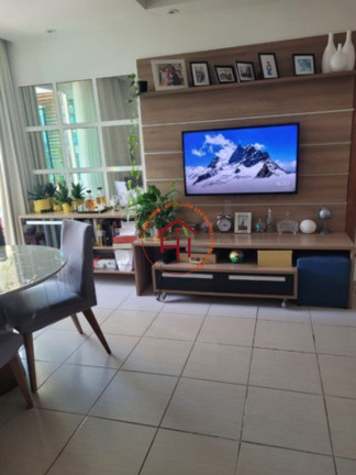 Imagem Apartamento com 2 Quartos à Venda, 65 m² em Imbuí - Salvador