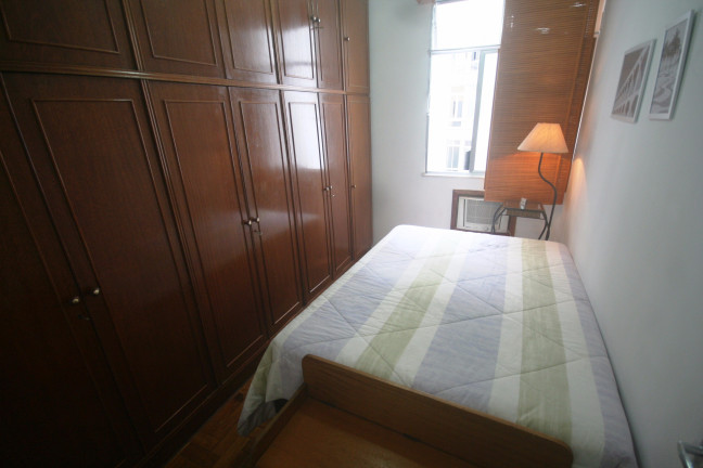 Imagem Apartamento com 1 Quarto para Temporada, 40 m² em Copacabana - Rio De Janeiro