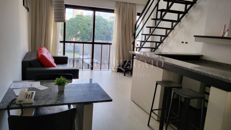 Imagem Apartamento com 1 Quarto à Venda, 47 m² em Centro - Curitiba Imagem Apartamento com 1 Quarto à Venda, 47 m² em Centro - Curitiba