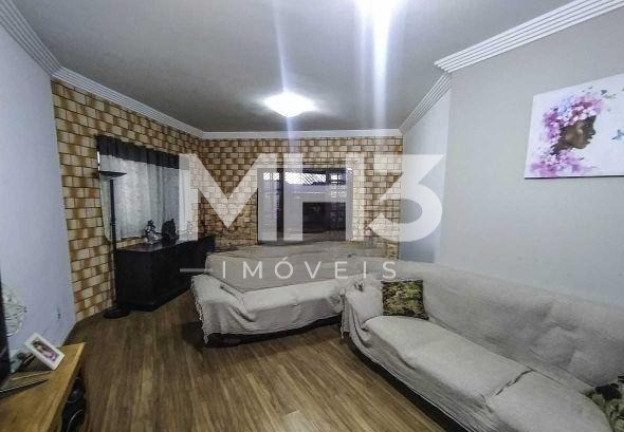 Casa com 3 Quartos à Venda, 195 m² em Vila Cruzeiro - Itatiba