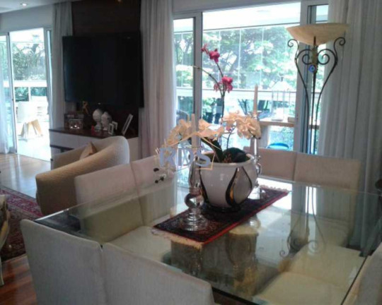 Imagem Apartamento com 3 Quartos à Venda, 195 m² em Indianópolis - São Paulo Imagem Apartamento com 3 Quartos à Venda, 195 m² em Indianópolis - São Paulo