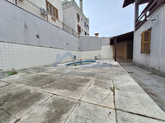 Imagem Sobrado com 3 Quartos à Venda, 482 m² em Jardim Planalto - Porto Alegre