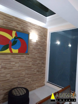 Imagem Casa com 3 Quartos à Venda,  em Diadema