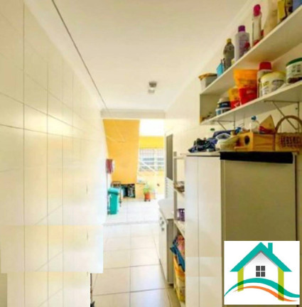 Imagem Casa com 3 Quartos à Venda, 198 m² em Vila Palmares - Santo André