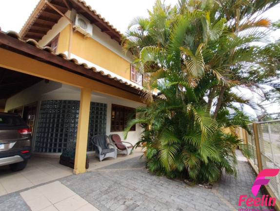 Imagem Casa com 4 Quartos à Venda, 355 m² em Campeche - Florianópolis Imagem Casa com 4 Quartos à Venda, 355 m² em Campeche - Florianópolis