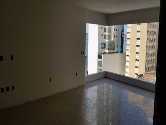 Imagem Imóvel com 3 Quartos à Venda, 212 m² em Pioneiros - Balneário Camboriú