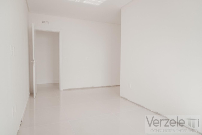 Imagem Apartamento com 4 Quartos à Venda, 173 m² em Praia Brava - Itajaí
