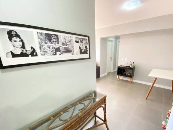 Imagem Apartamento com 2 Quartos à Venda, 68 m² em Jardim Carvalho - Porto Alegre