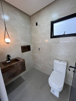 Imagem Casa com 3 Quartos à Venda, 305 m² em Condomínio Del Fiori - Caldas Novas Imagem Casa com 3 Quartos à Venda, 305 m² em Condomínio Del Fiori - Caldas Novas