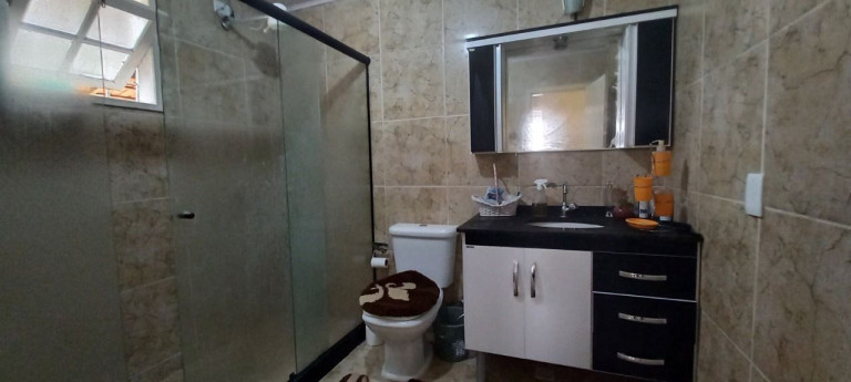 Imagem Casa com 3 Quartos à Venda, 134 m² em Albuquerque - Teresópolis Imagem Casa com 3 Quartos à Venda, 134 m² em Albuquerque - Teresópolis