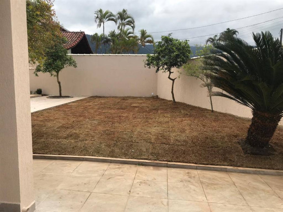 Imagem Casa com 4 Quartos à Venda, 180 m² em Solemar - Praia Grande