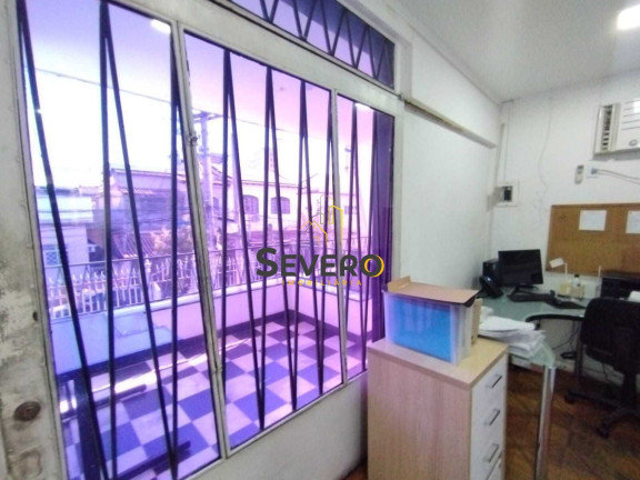 Imagem Casa com 5 Quartos à Venda, 260 m² em Centro - São Gonçalo Imagem Casa com 5 Quartos à Venda, 260 m² em Centro - São Gonçalo