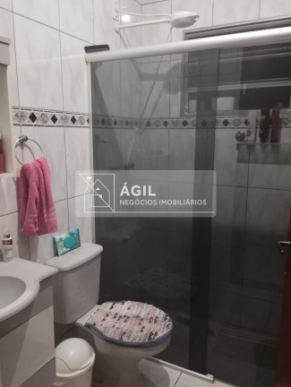 Imagem Casa com 3 Quartos à Venda, 175 m² em Parque Residencial Santo André - Caçapava