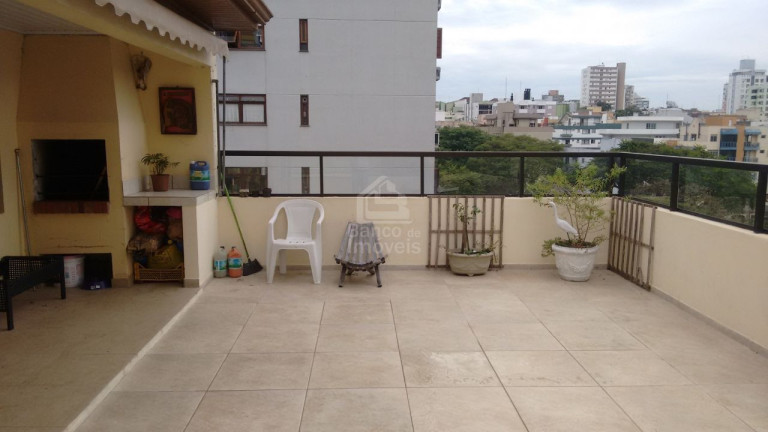Imagem Cobertura com 3 Quartos à Venda, 199 m² em Centro - Santa Maria