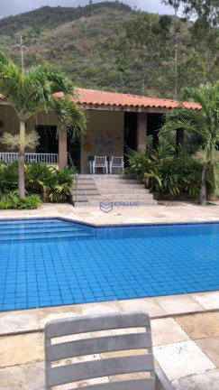Chácara com 3 Quartos à Venda, 351 m² em Senador Carlos Jereissati - Pacatuba