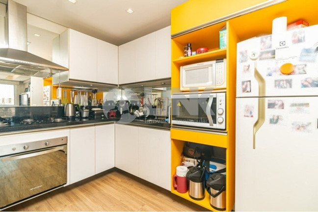 Imagem Apartamento com 2 Quartos à Venda, 78 m² em Santana - Porto Alegre Imagem Apartamento com 2 Quartos à Venda, 78 m² em Santana - Porto Alegre