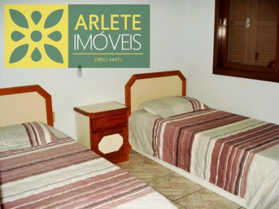 Imagem Apartamento com 4 Quartos para Alugar ou Temporada, 300 m² em Centro - Bombinhas Imagem Apartamento com 4 Quartos para Alugar ou Temporada, 300 m² em Centro - Bombinhas