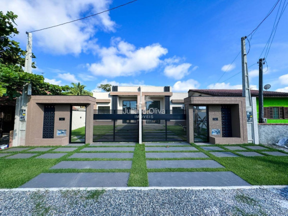 Casa com 3 Quartos à Venda, 80 m² em Cambiju - Itapoá