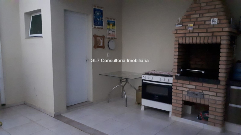 Imagem Sobrado com 3 Quartos à Venda,  em Vila Vitória Ii - Indaiatuba