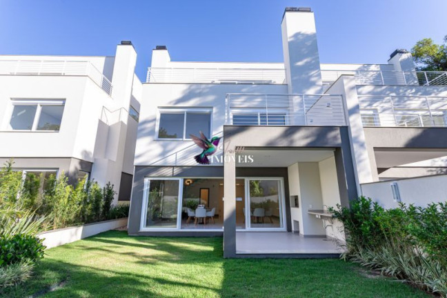 Imagem Casa de Condomínio com 3 Quartos à Venda, 344 m² em Pedra Redonda - Porto Alegre