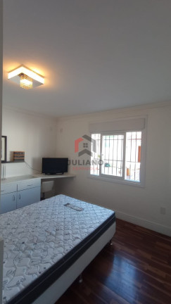 Imagem Casa com 4 Quartos à Venda, 198 m² em Jardim Itu - Porto Alegre