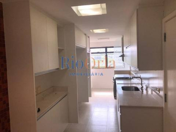 Imagem Apartamento com 3 Quartos à Venda, 150 m² em Barra Da Tijuca - Rio De Janeiro